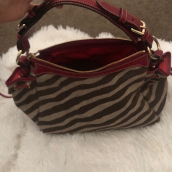 Dooney & Bourke purse - Picture 2 of 3